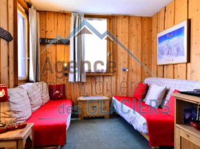Charmant studio pour 4 pers. à La Plagne, proche pistes et commerces, balcon, TV, casier à skis - FR-1-329-24